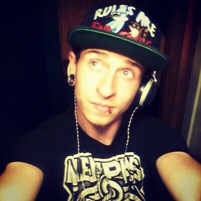 Im really not good at these bios...
Music is my life, it's my escape.
Adopted
Born 92
Compassionate
LOUD
I always speak my mind and have no filter.