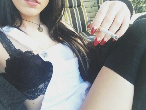 Amanda||Call Me Nuggie|| Engaged To My Boy||@Onlysexbaby Is Mine Once Again||♥