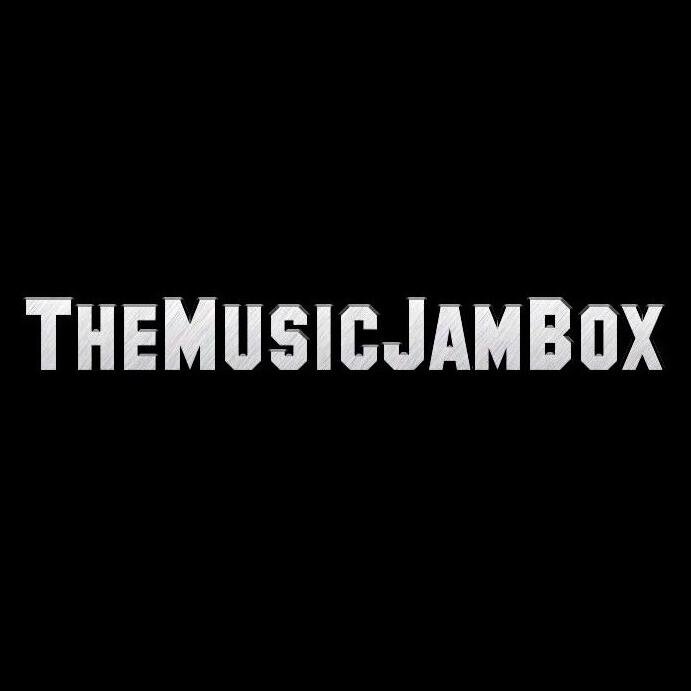 Live video-streaming of jam sessions with high quality sound. Experimental, fresh & authentic harmonies. Establishing avant-garde since 1991.