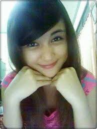 Nama aku dinda mau follow aku nanti aku pasti follback :)