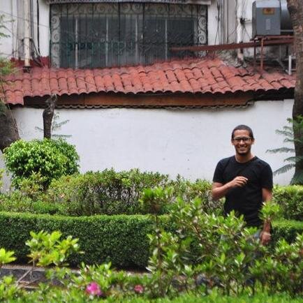 CarcharodonD87's profile picture. O que não tem vergonha, nem nunca terá
O que não tem governo, nem nunca terá