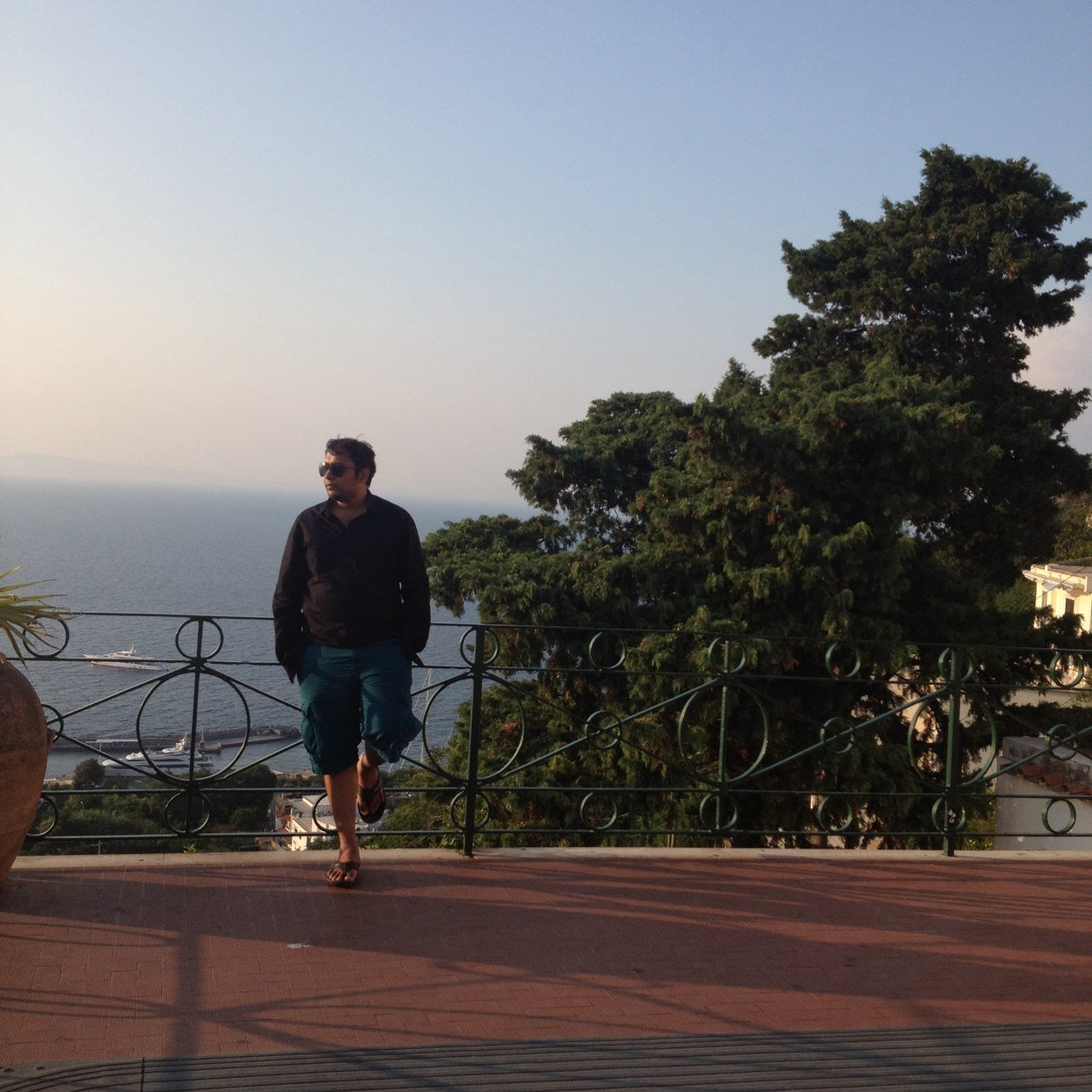 Entrepreneur | Spice Exporter (Chillies) | Hotelier | Law Graduate | Foreign Policy & Geopolitics Enthusiast | Avid Traveler | SSTAC Spices Board Member
