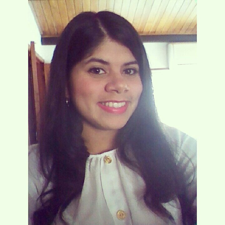 LindaSandovalV's profile picture. Just myself٭