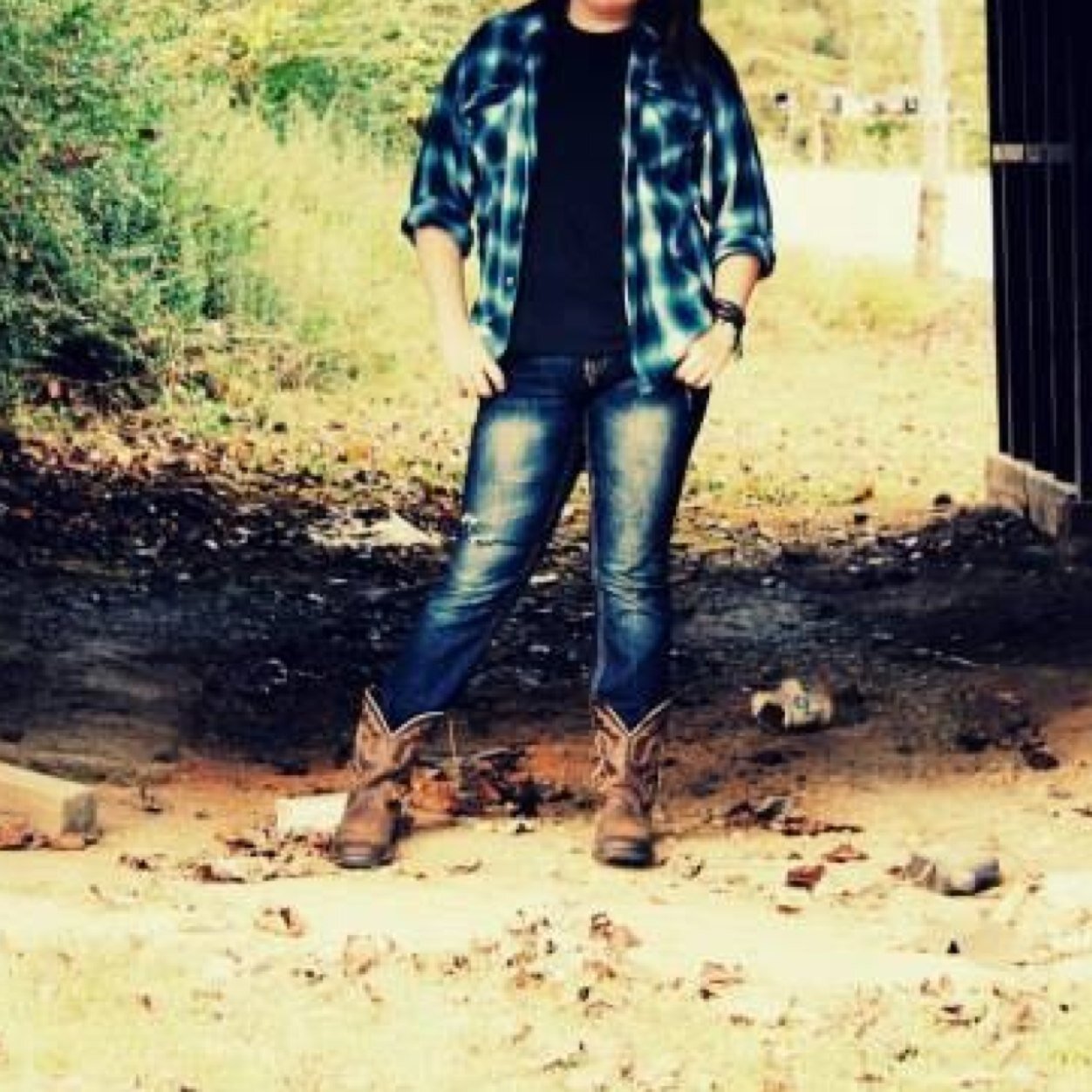 nc_countrygrl's profile picture. Just a country girl, living it up in N.Carolinaaaa! Saved by the grace of God. Cummins Girl!! 
Diesel Trucks, Shorts&Boots, && Country Boys!