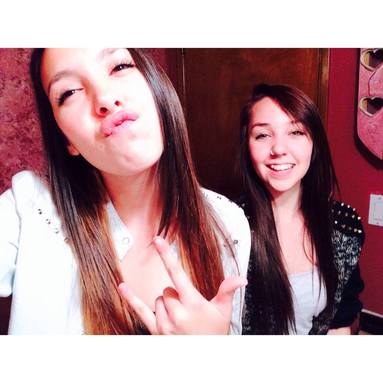 jimenaaaaa_'s profile picture. 