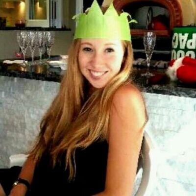 charlottejane28's profile picture. Public Relations and Professional Writing and Publishing student. A passionate foodie, dessert fiend, gym hater, world wander, snow seeker ❄️