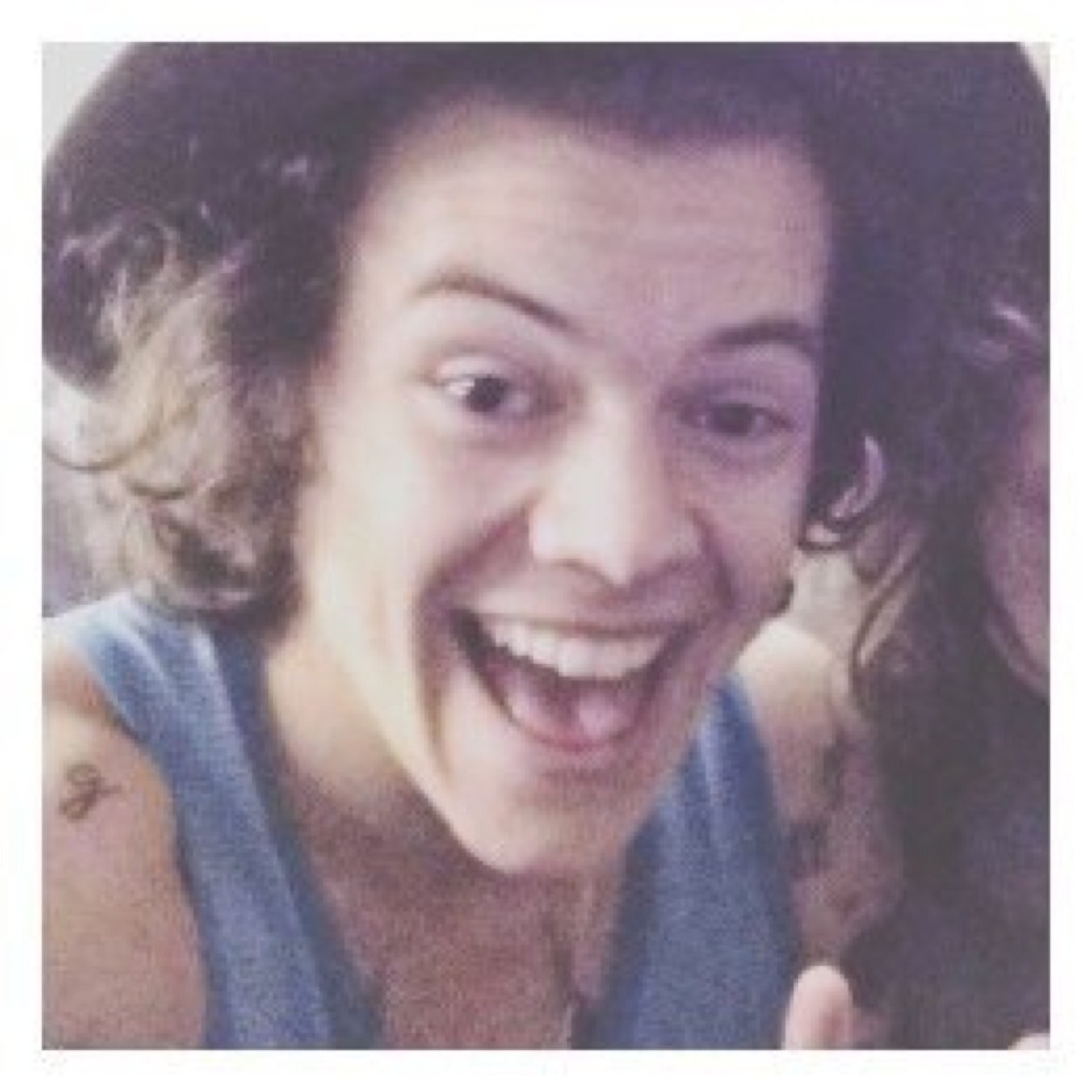 You're the reason why Harry is living his dream. He loves you endlessly :) @virtuallran