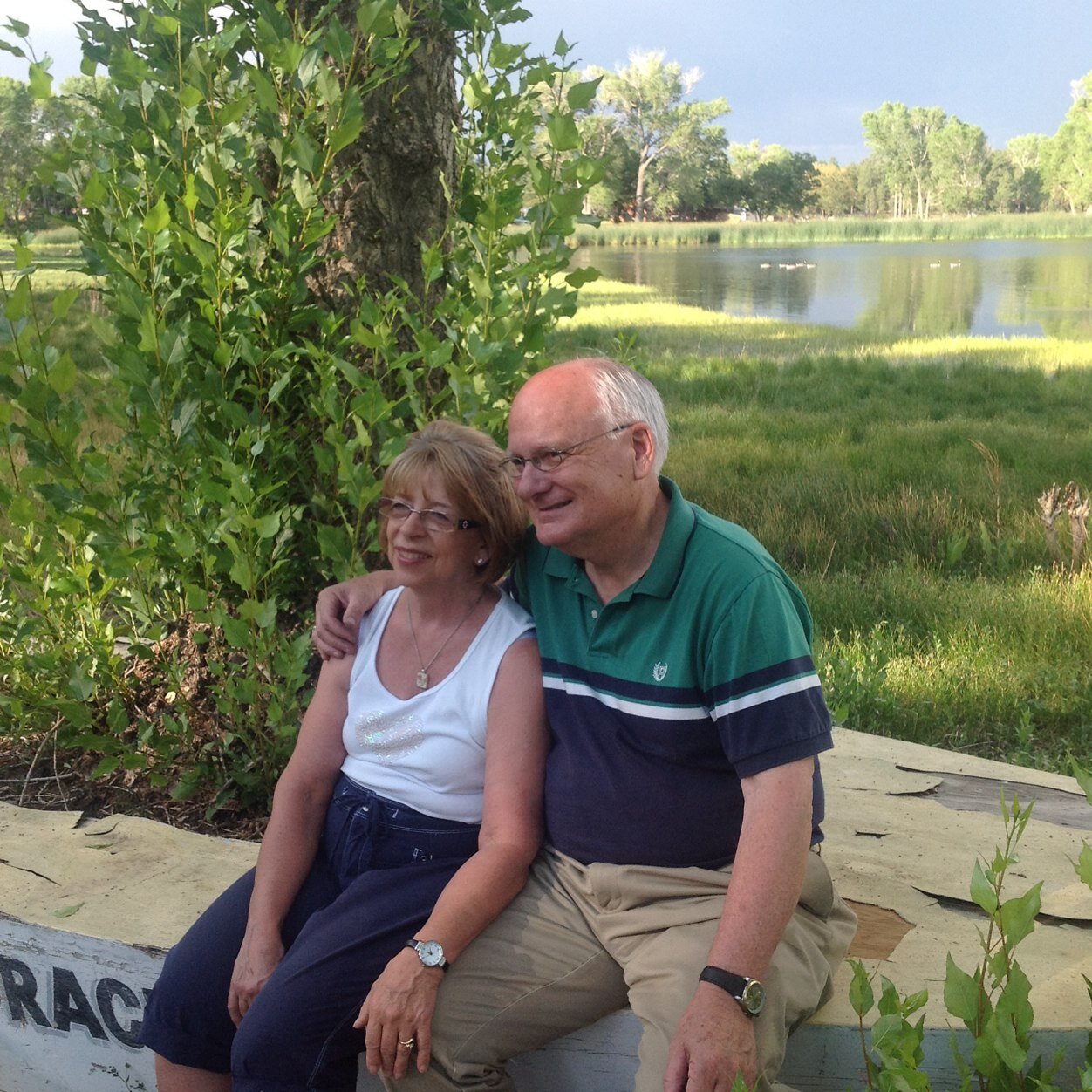 Loves Jesus and my wife, Ruth.