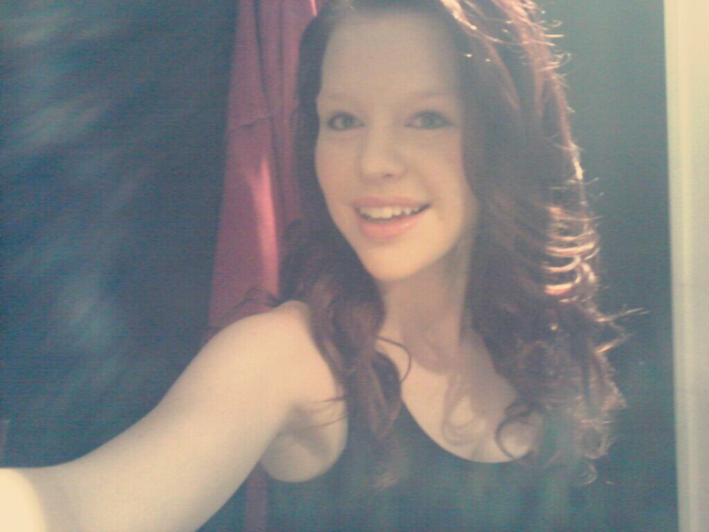 I am a a band memeber in SLM. Please follow because I will follow back. Love you all xx
Based on the Central Coast :)