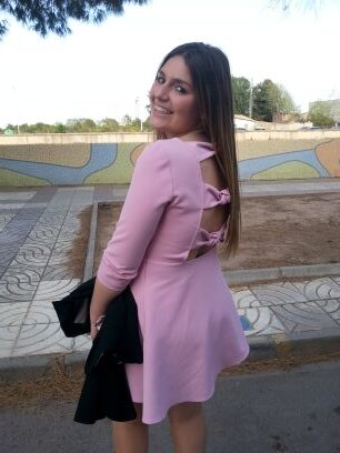 Estudiante de magisterio ,Universidad Cardenal Herrera. Nadie dijo que la vida fuese fácil sólo prometieron que valdría la pena vivirla. Burriana.
