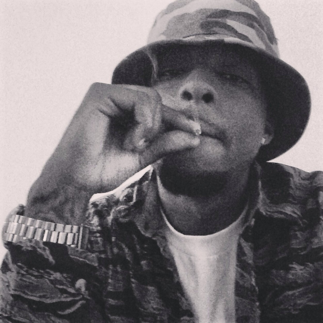Charli3 Mac Da Great = CMDG #W.I.P #LLg #W.O.T (WE ON TONIGHT ™)
(Gods On My Side)(Sky Living)