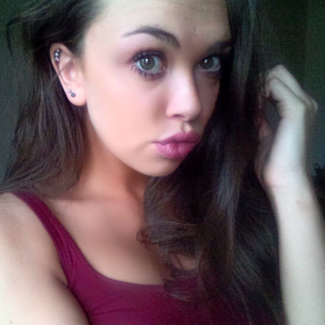 EaliFerguson1's profile picture. Singer, Dancer, Model, Actor. 
          http://t.co/zB0CtDcsAU