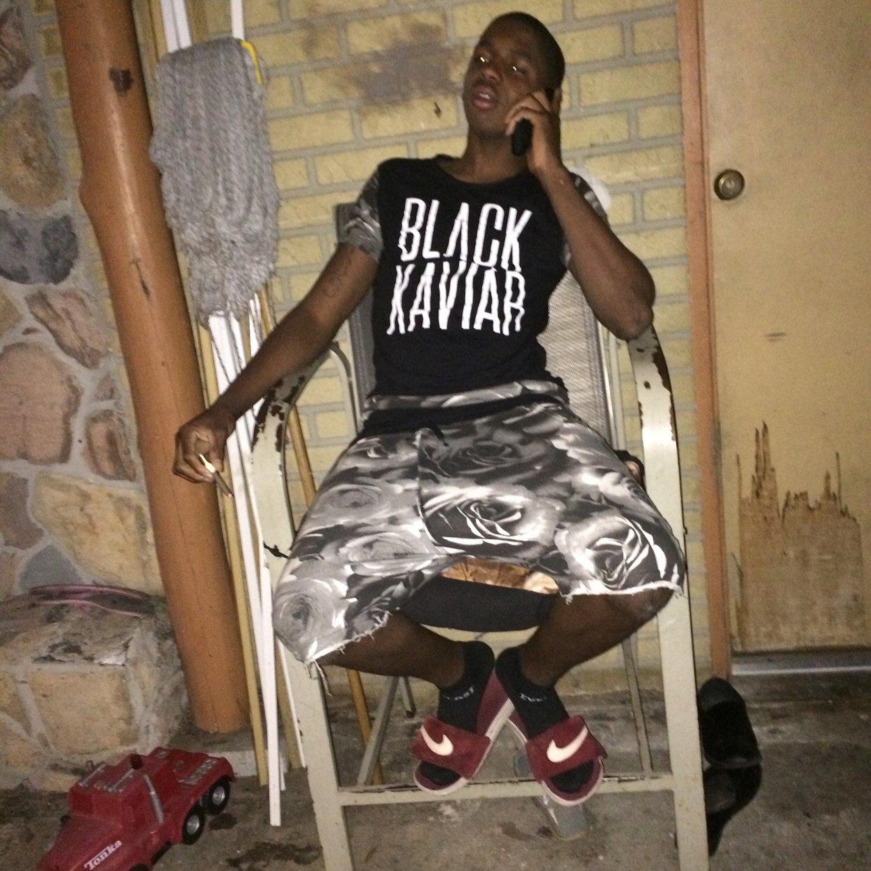 #FreeSkeet He Ah YRN I'm Chasin Money Fuck Dese Hoes They Fa Errbody