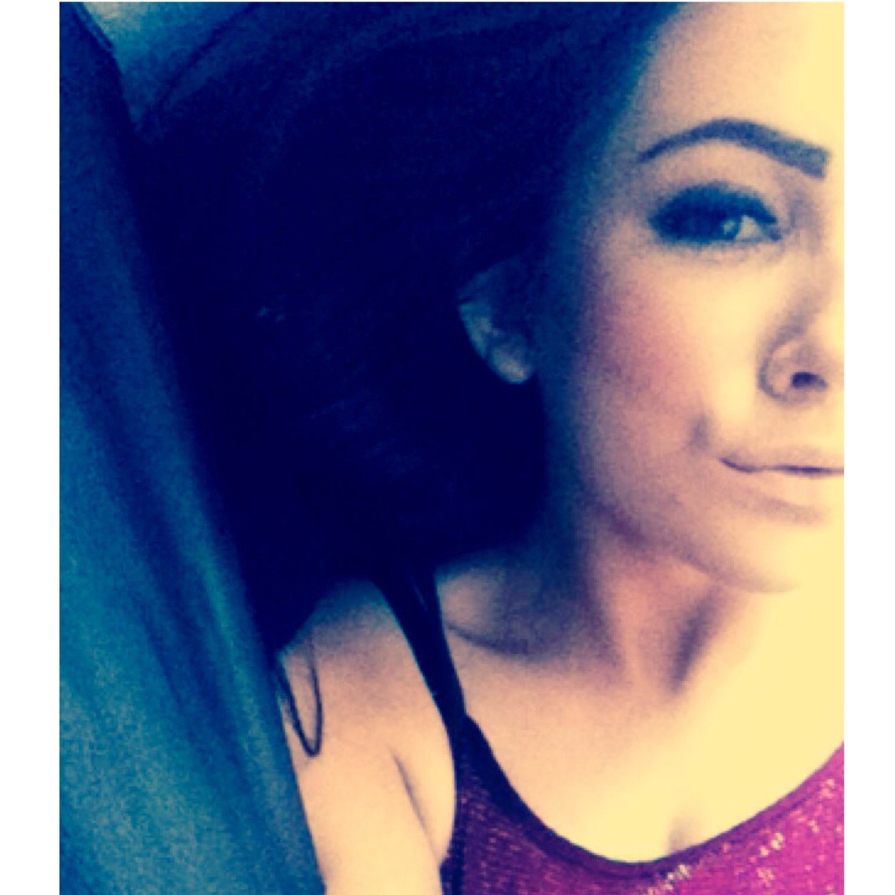 daniellefawcet3's profile picture. Never give up on what you believe, and never give up until it's achieved. #DreamBig