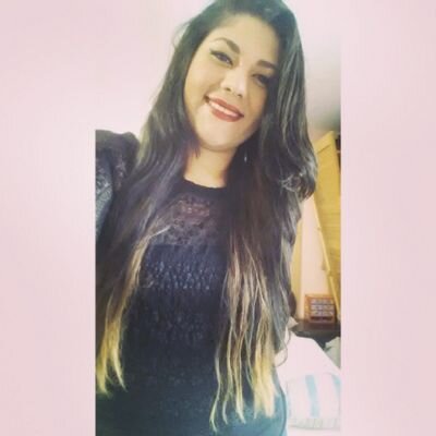 MonicaZc's profile picture. I like to be here & there! ✨