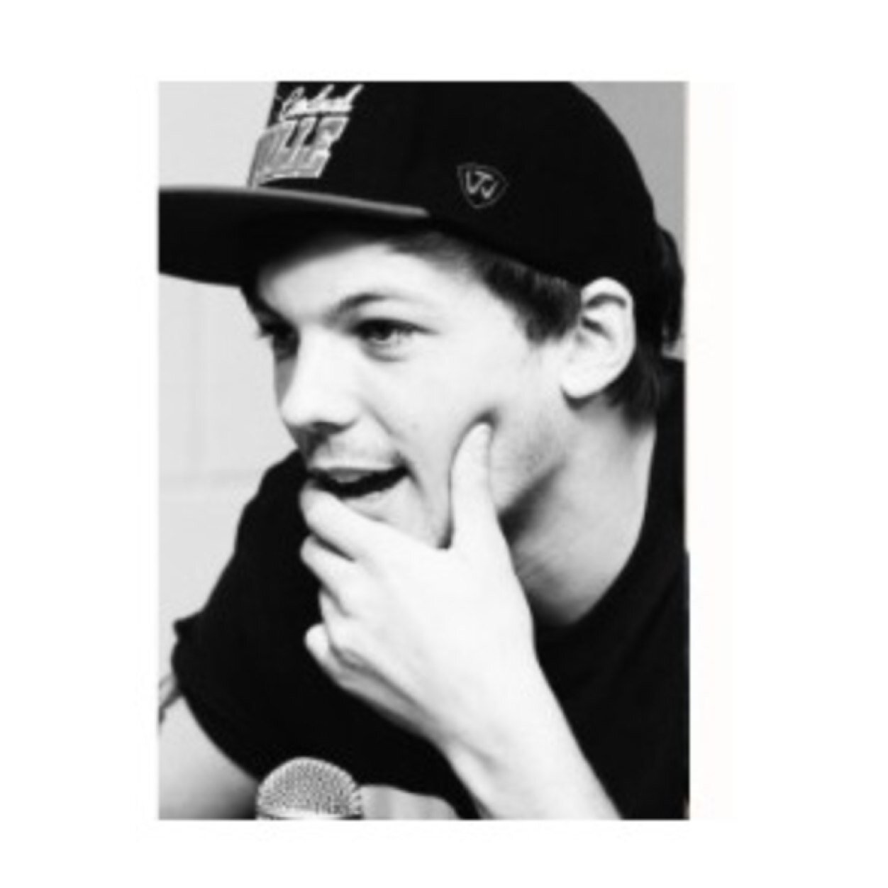 PLS FOLLOW @My_5_Crazymofos