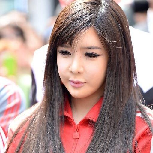 Dιηα Aηdяαdε ◕‿◕   디나 엔드 레데