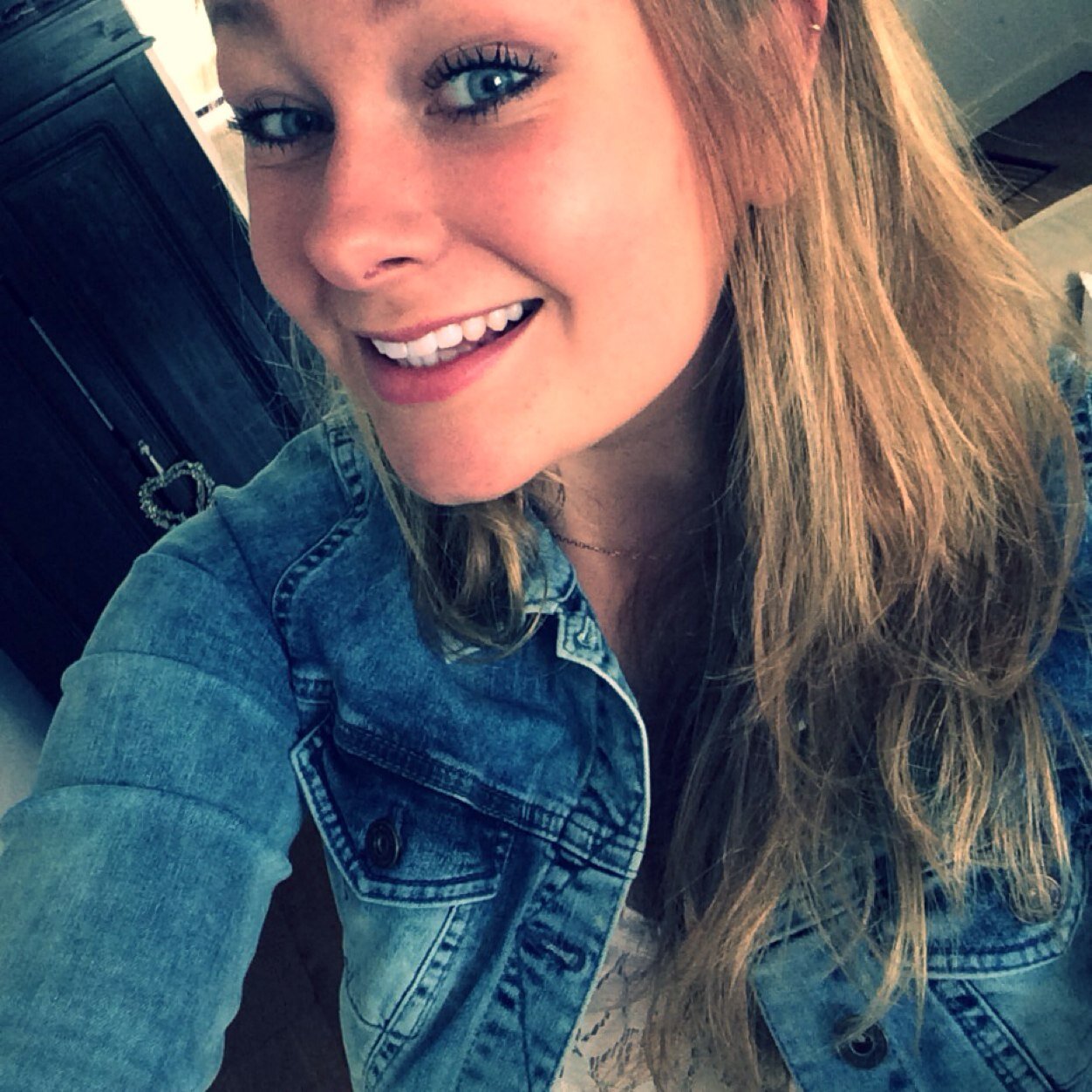 Remee_xx's profile picture. 