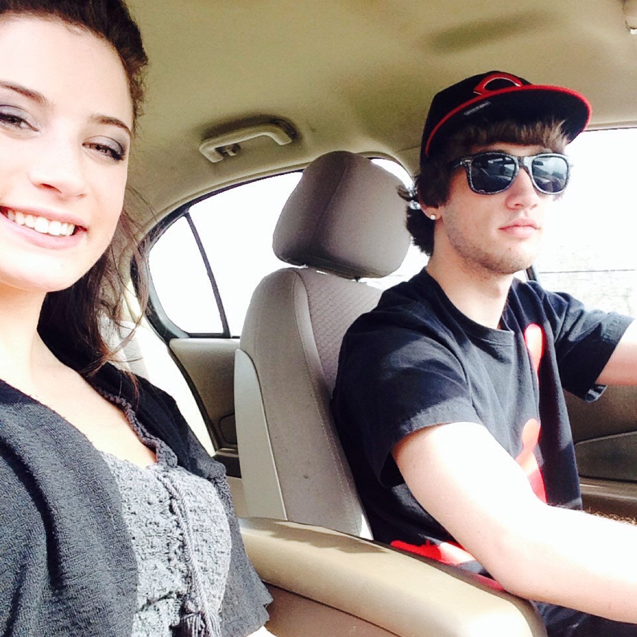 you could never understand me..let alone stand me, dont ever disrespect the loyalty of your family. I have a wonderful girlfriend @MeganBonsky