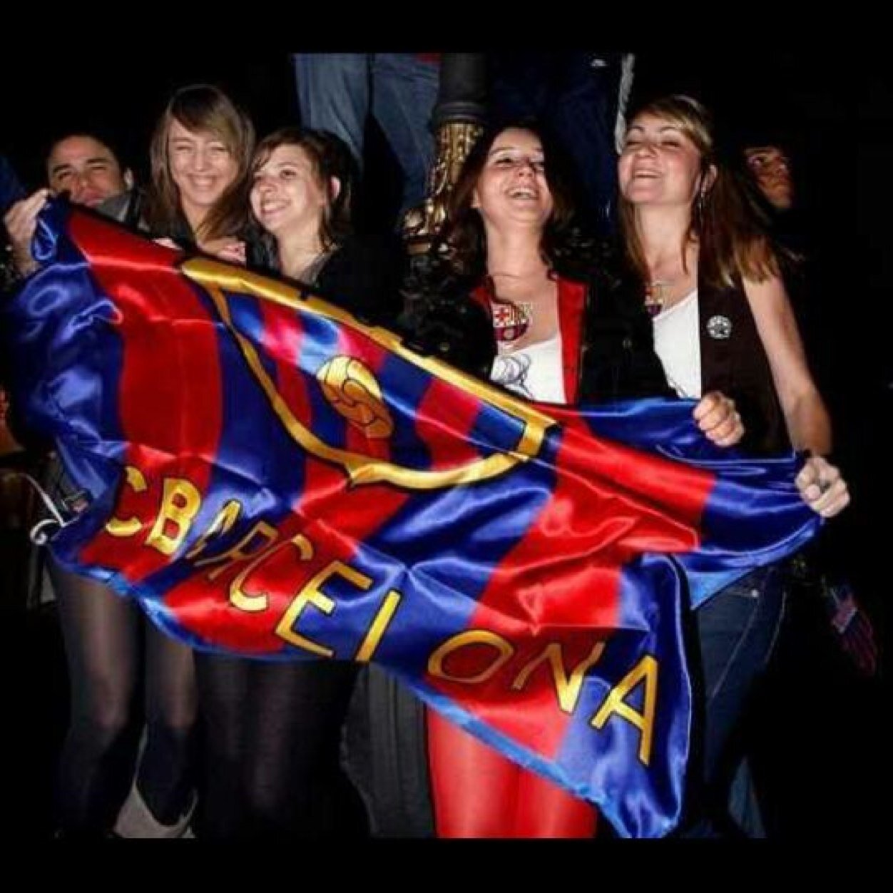 anaskkrmot's profile picture. ماحلل اولاد ❌سحاقيه و رومانسيه للبنات بس❤