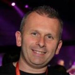 Experienced Global Digital Marketing, IT, Social Media and Community Professional. Husband, Father and very proud Irish man.