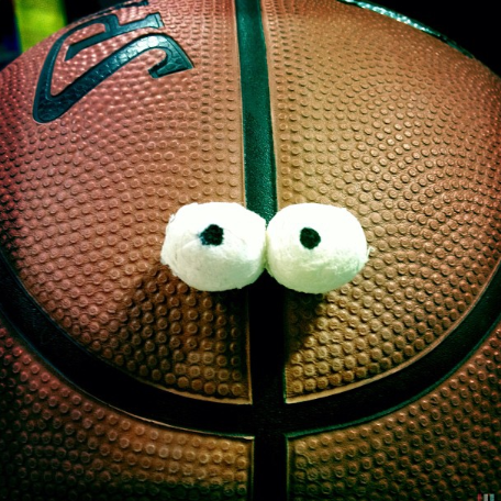 CarolineFley's profile picture. TV - Sport - Photo (https://t.co/fnNhIrn4ha) - Sur https://t.co/8Zt25PzsIR je parle de Bruce Willis et de ma grand-mère.