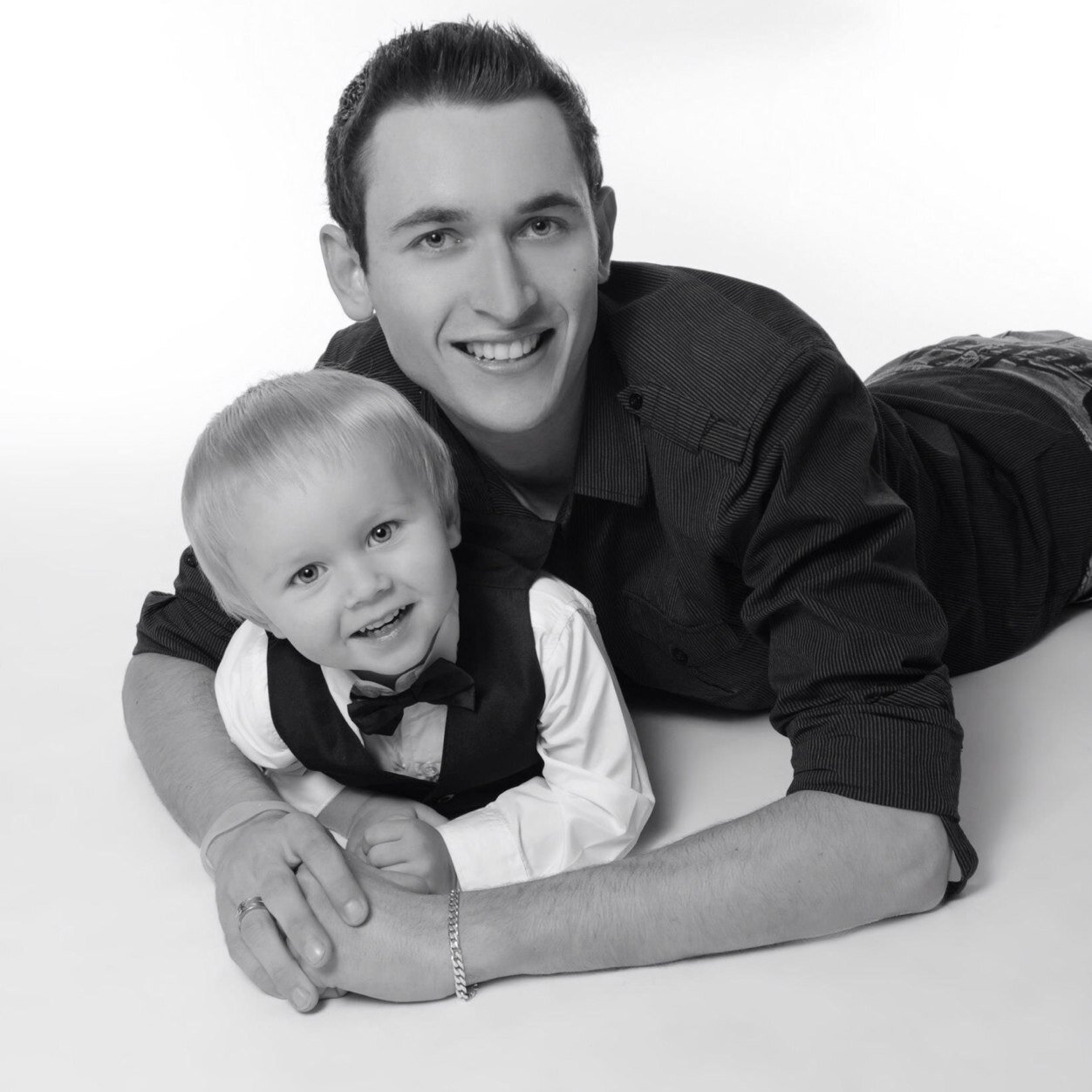 chrisbenecke's profile picture. very outgoing personality.