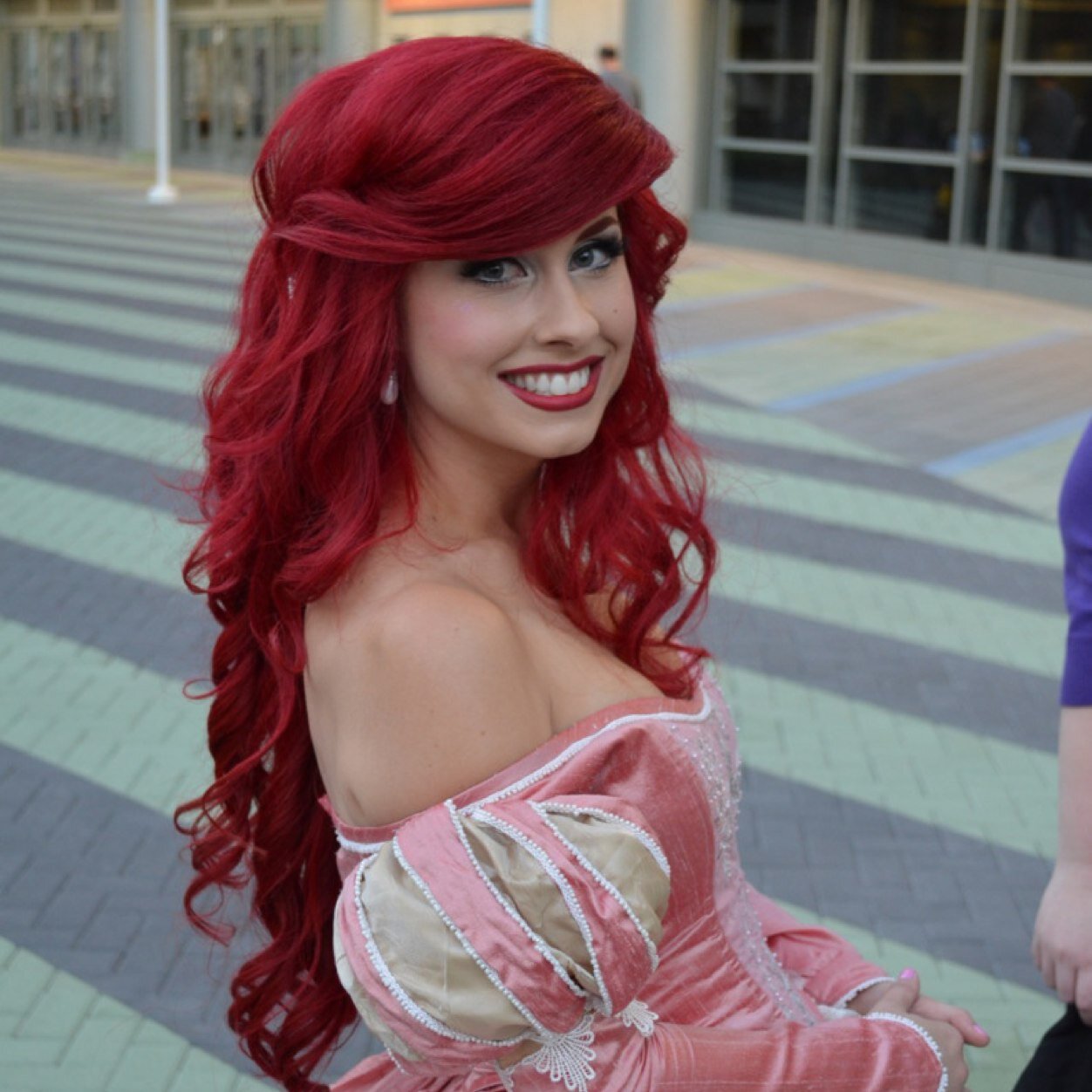 SingingRedHead_'s profile picture. Whens it my turn wouldnt I love, love to explore that shore up above Out of the sea which i could be Part Of Your World. #TheLittleMermaid #Rp #Single