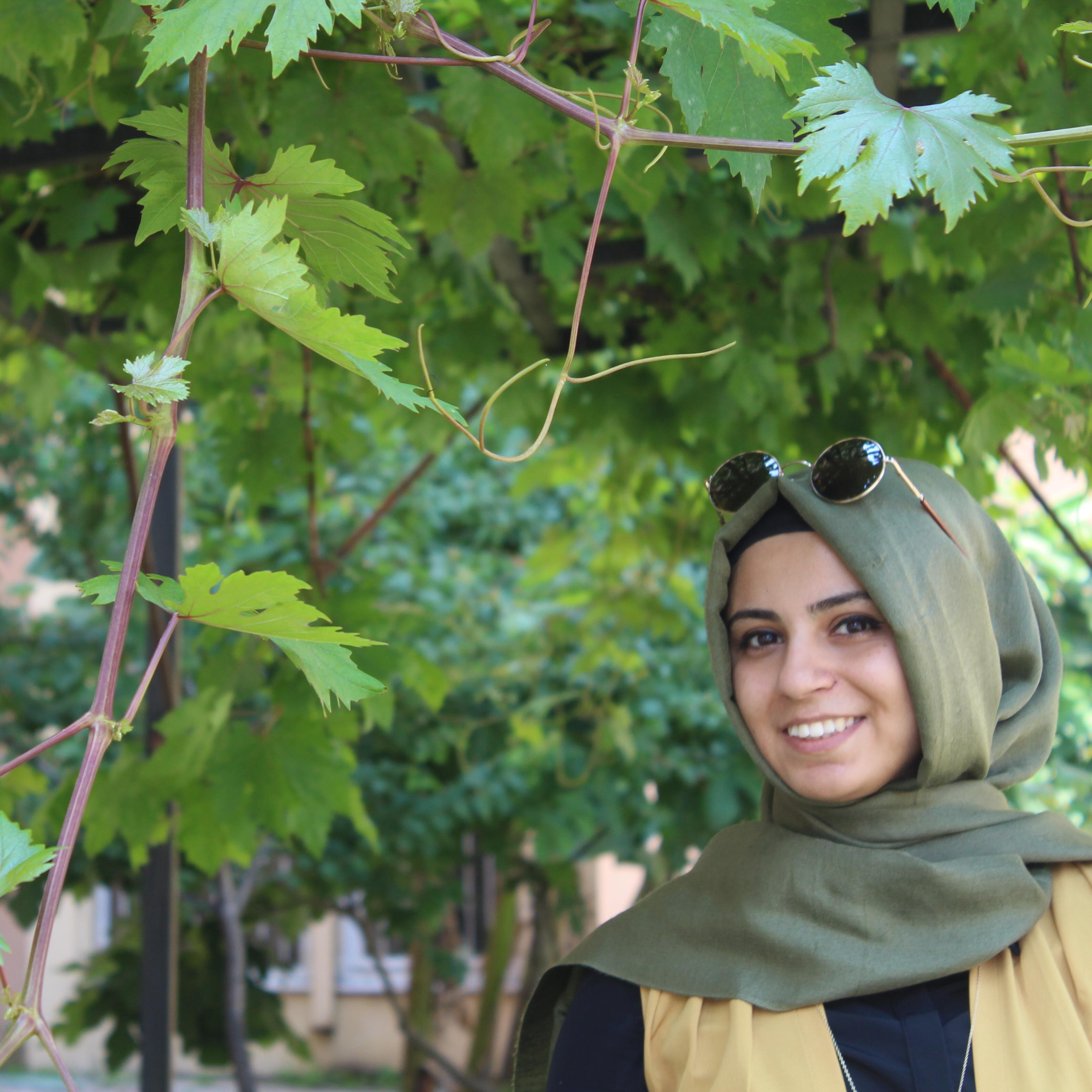 ,insan inandığı şeyler uğruna müthiş hatalar yapabilir,istanbuL üniversitesi,mavi mutluluk, uykusuz mühendis,