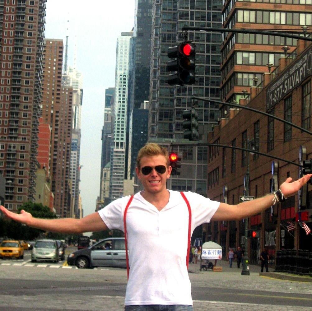 a_navio's profile picture. 🇪🇸  Ingeniero Aeroespacial✈️