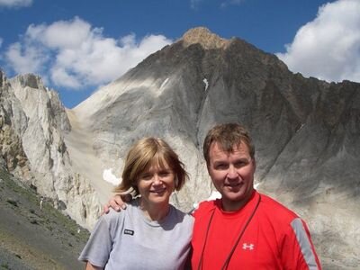 Hiker, Hunter, Road Biker, Climber, Boise State Fan, Rotarian, and Dad of six. Owner of WBM and Alloway Electric. Always an adventure with my wife by my side.