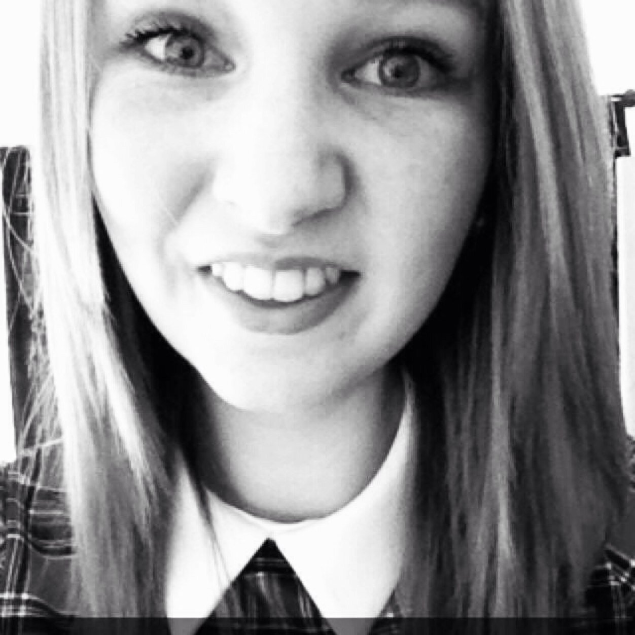 17, From Northern Ireland, Christian, love my friends and family!  John 3:16