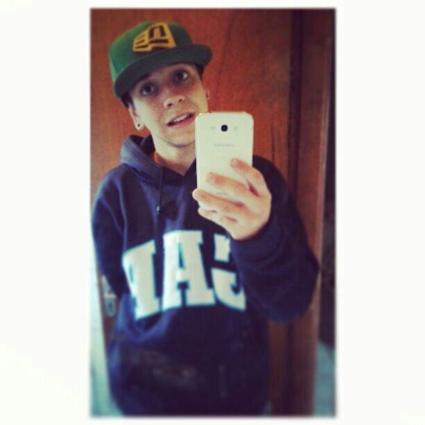 sem bio p safado !