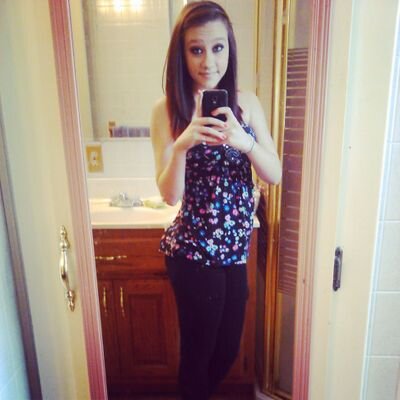 makayla . single hmu
