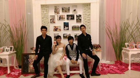 JustLaura19's profile picture. On my way to Christmas Eve!  @Peach_pachara  School of Computer Science - BINUS University