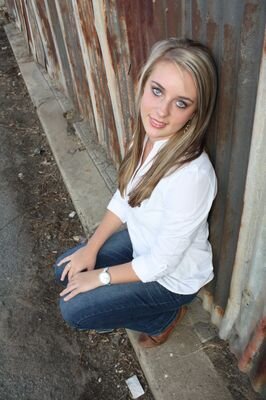 ChanteGiessing's profile picture. Ek is 'n baie gelukkige meisie met great mense in my lewe, ek geniet elke dag ten volle.... BECAUSE YOU ONLY LIVE ONCE♥!!!