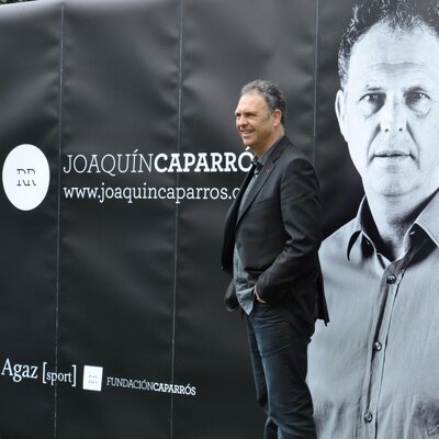 Joaqu n Caparr s JoaquinCaparros X