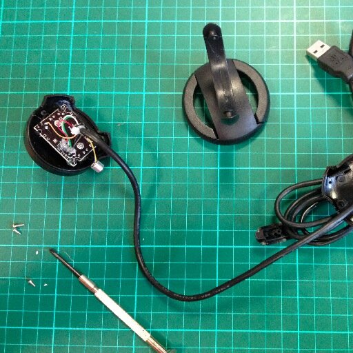 WeAreOnTheMend's profile picture. Victoria Jackson & Samantha Jarman are designers, researchers & lecturers who collaborate to explore the role of design in social change & the Circular Economy.