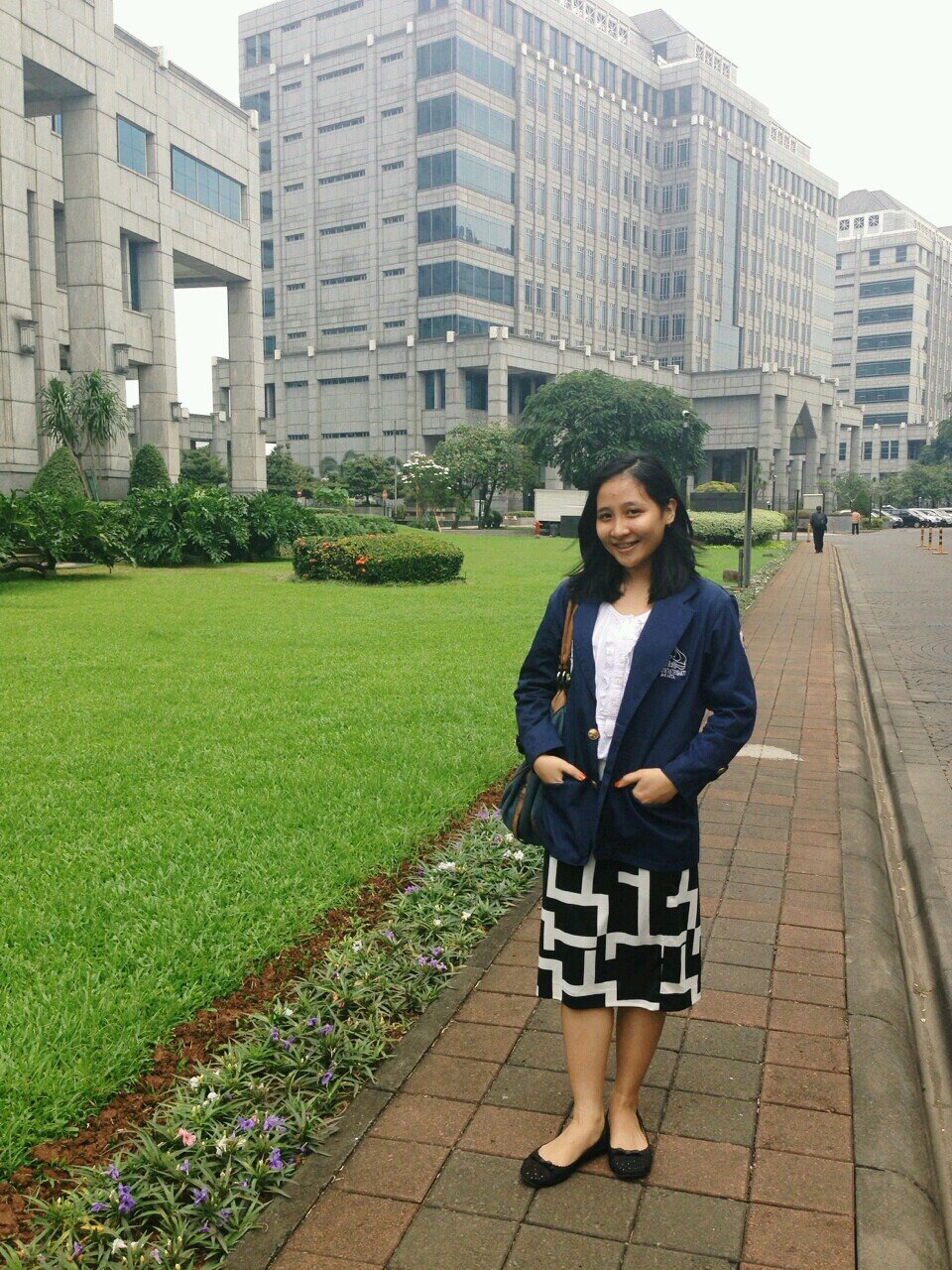 rifaharirsyah's profile picture. unexpected and quiet enough, soprano♋