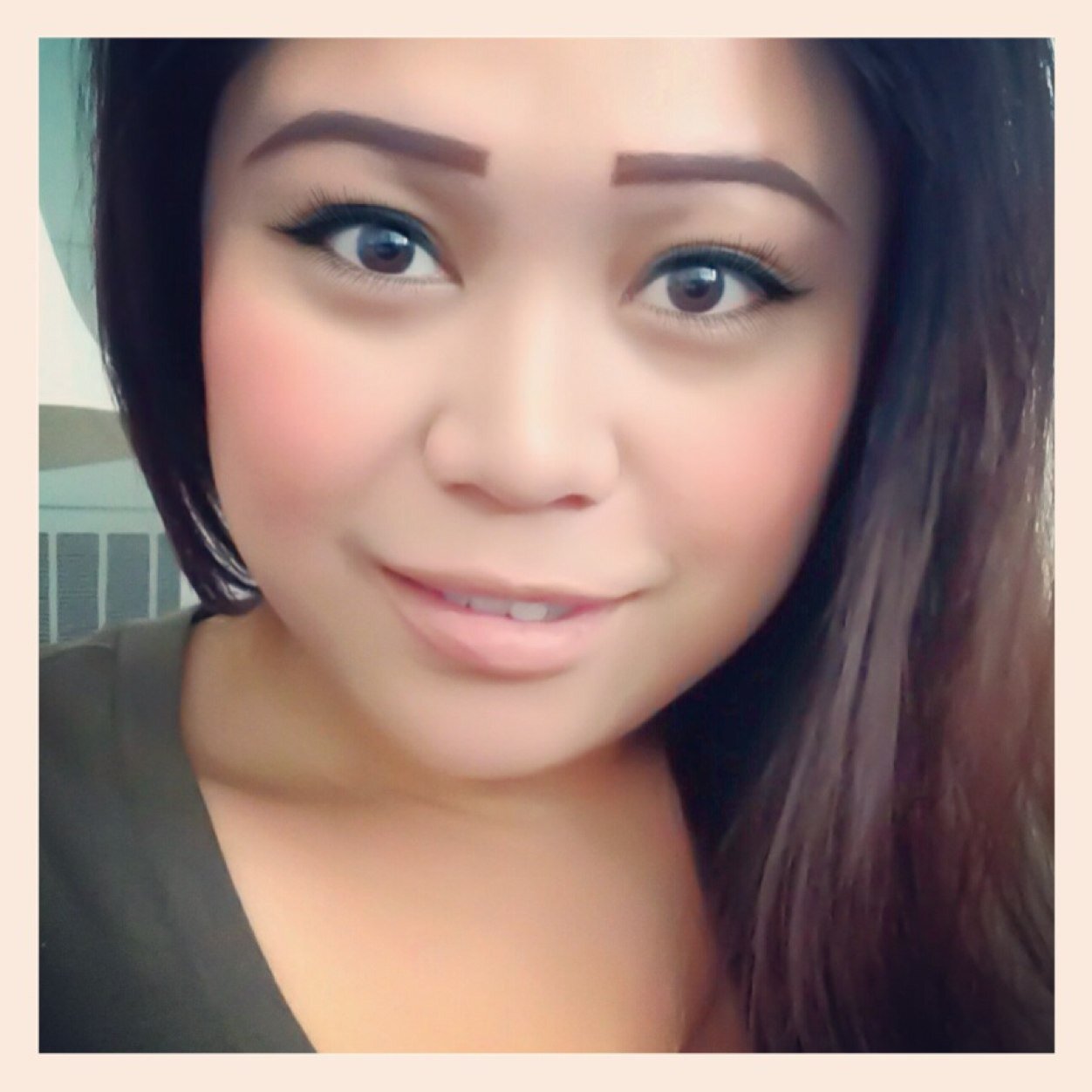 My name is Joyce. I am a Culinarian living life in Las Vegas. Passion is my middle name and my passion is FOOD!
