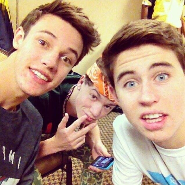 Yasminn ~ Love the youtubers ~ LanaDelRey
