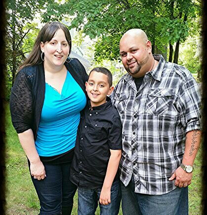 Mother to an Amazing, Intelligent, Cute Son Anthony 11 a Foster Mom to 2 Sons/Nephews Xsavian 9 & Jose 14, step Mom to Gabriela 12 and Wife to my Hubby Augusto!