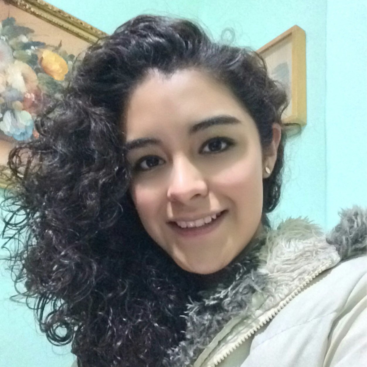 La felicidad suprema en la vida es tener la convicción de que nos aman por lo que somos, mejor dicho a pesar de lo que somos.