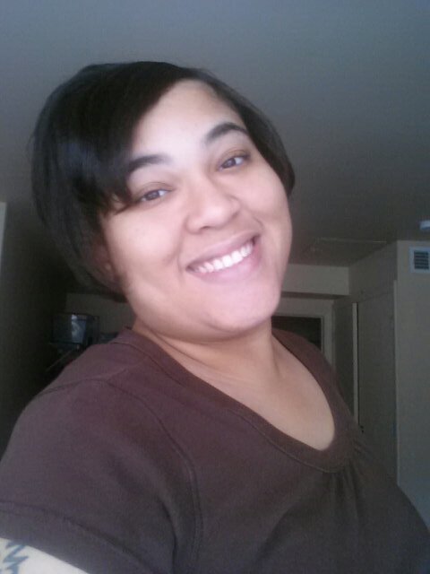 I luv 2 laugh, and smile! I like 2 sing and dance! I luv ppl! Im friends wit everyone as long as ur good 2 me! I luv hard and thats just me! #TeamQ