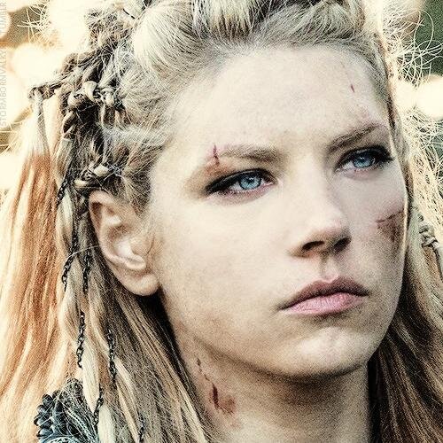 Multi-fandom mess: Spartacus, Vikings, video games, Adam Lambert.