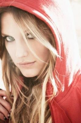 hi im Emily, daughter of @rosetyler449 . my dad? I don't know who he is. yet. ( OC, RP, single.)