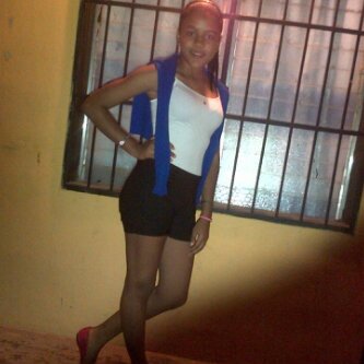 Hola chicos porfa sigueme en twitter y en face https://t.co/WFpt1dlIo2