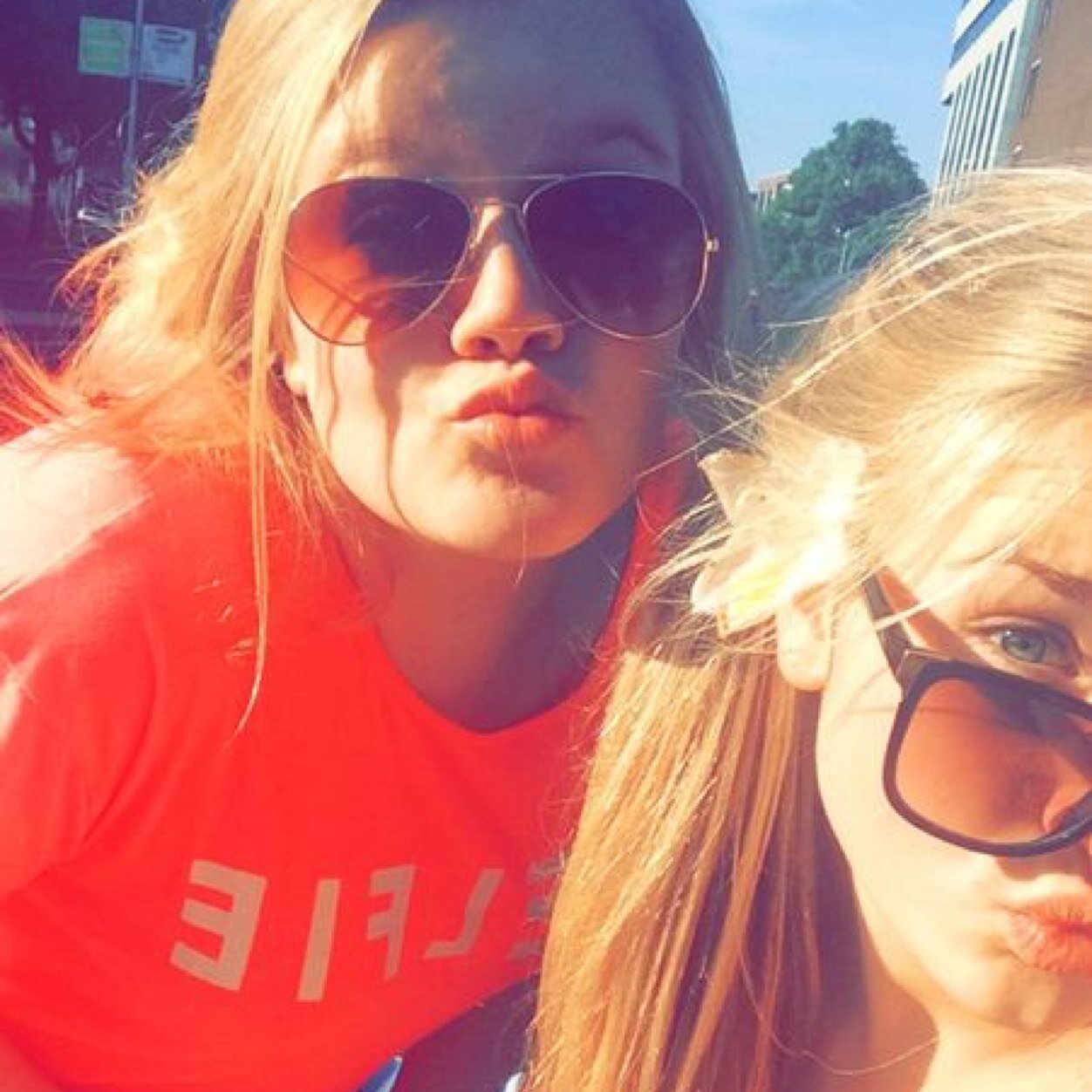 xireneeeb's profile picture. cool kids never sleep ~ ♥️ ^^