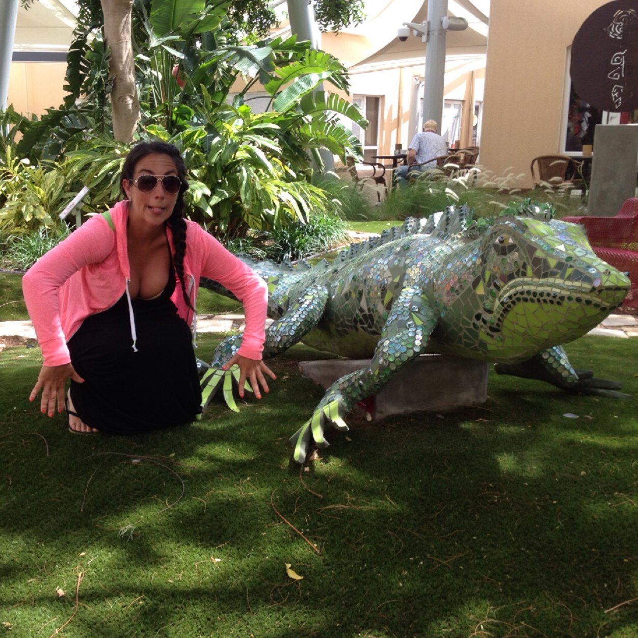 JrdnMcKnz's profile picture. Taking chances and living the dream, one moment at at time ✌️