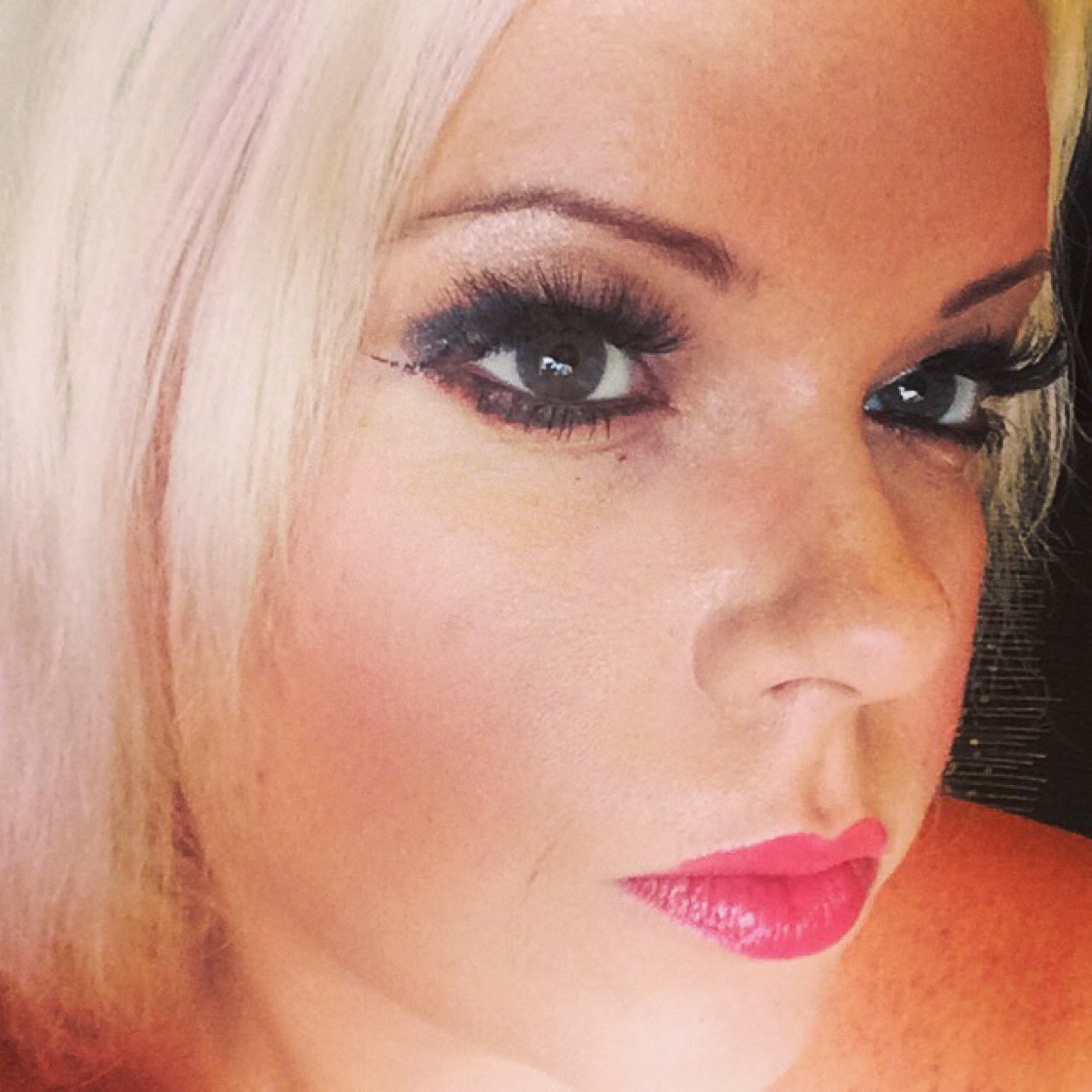 vikki823's profile picture. Fun lovi lass who loves having a wicked time !!